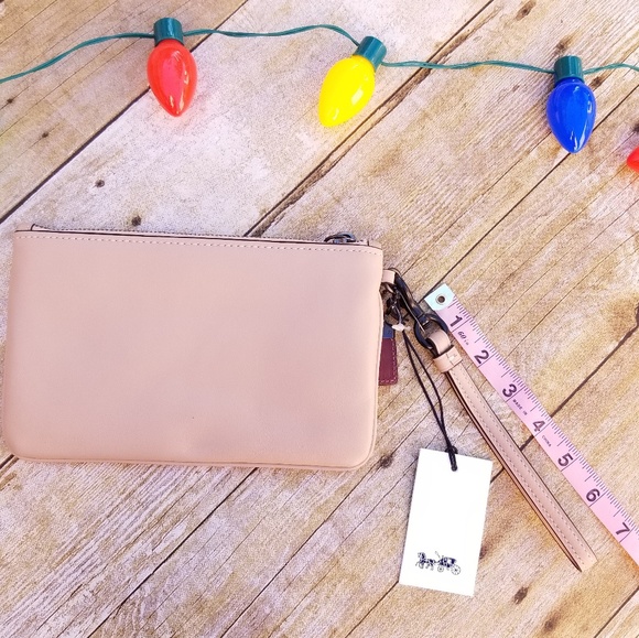 NWT Coach Meadowlark wristlet - Picture 4 of 6